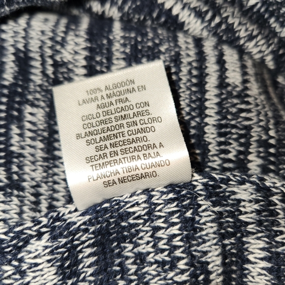 International Concepts hoodie size large - Picture 2 of 8